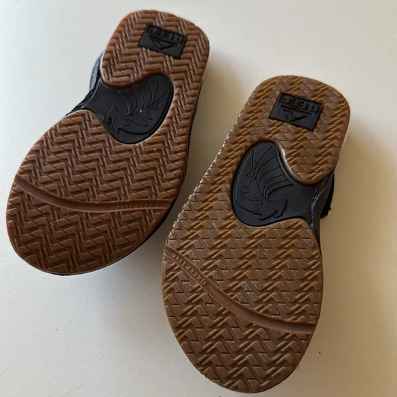Reef sandals water shoes size 9/10 - Picture 2 of 2
